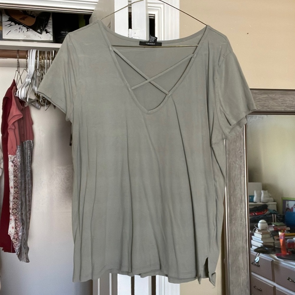 Forever 21 shirt!
